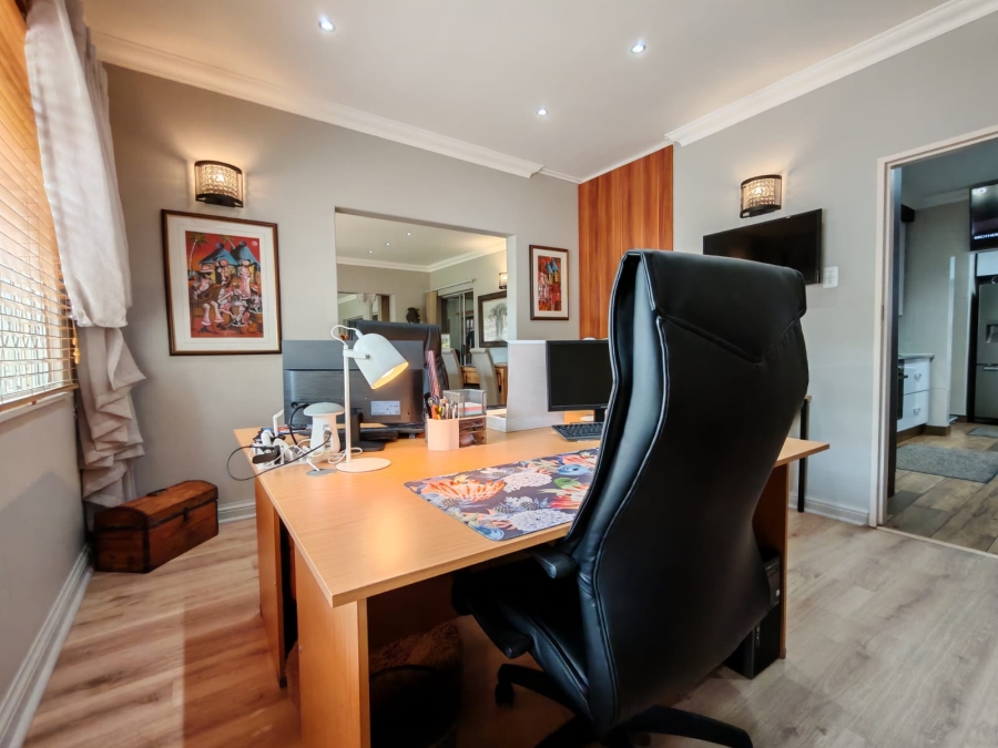 4 Bedroom Property for Sale in Risiville Gauteng