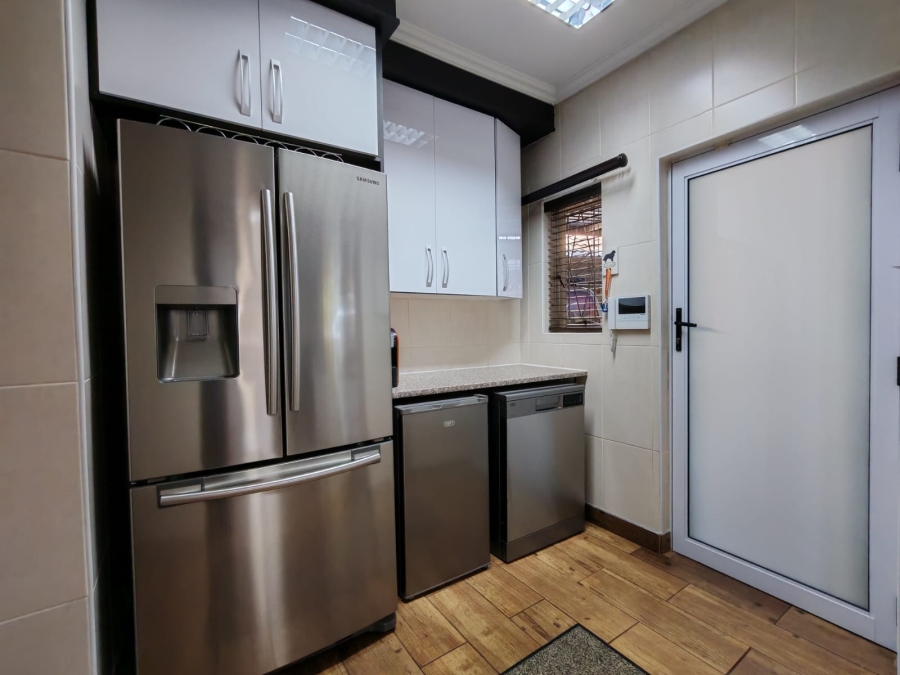 4 Bedroom Property for Sale in Risiville Gauteng