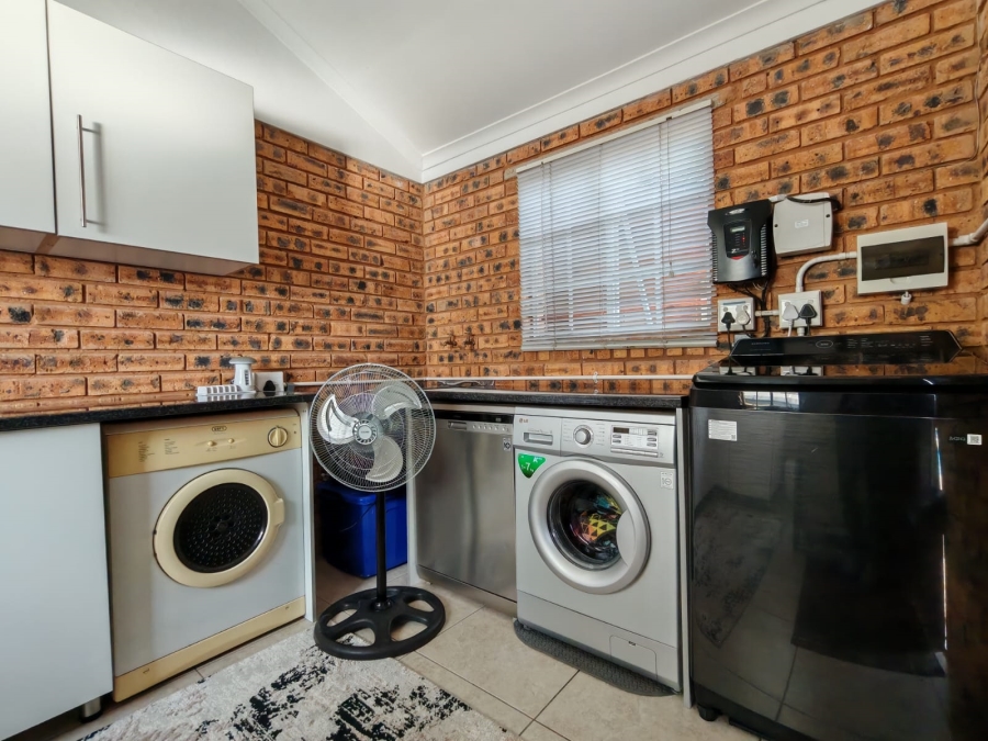 4 Bedroom Property for Sale in Risiville Gauteng