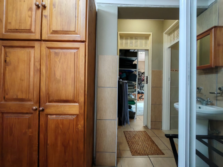 4 Bedroom Property for Sale in Risiville Gauteng