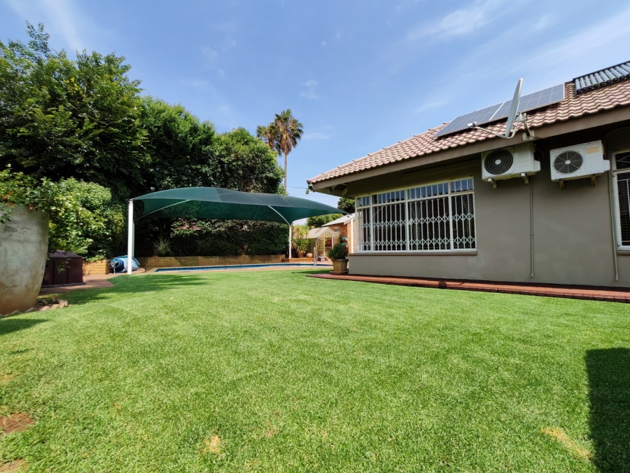 4 Bedroom Property for Sale in Risiville Gauteng