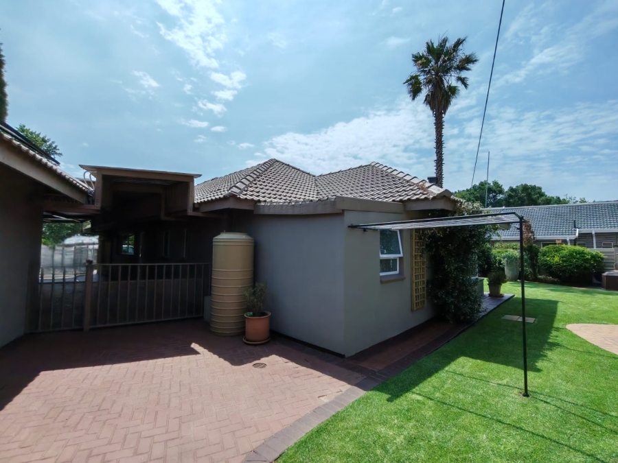 4 Bedroom Property for Sale in Risiville Gauteng