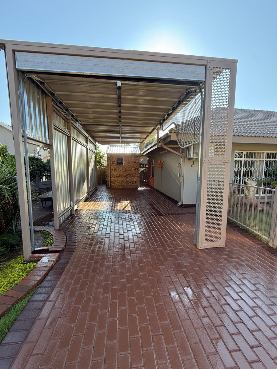 4 Bedroom Property for Sale in Risiville Gauteng