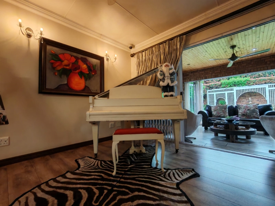 3 Bedroom Property for Sale in Three Rivers Proper Gauteng