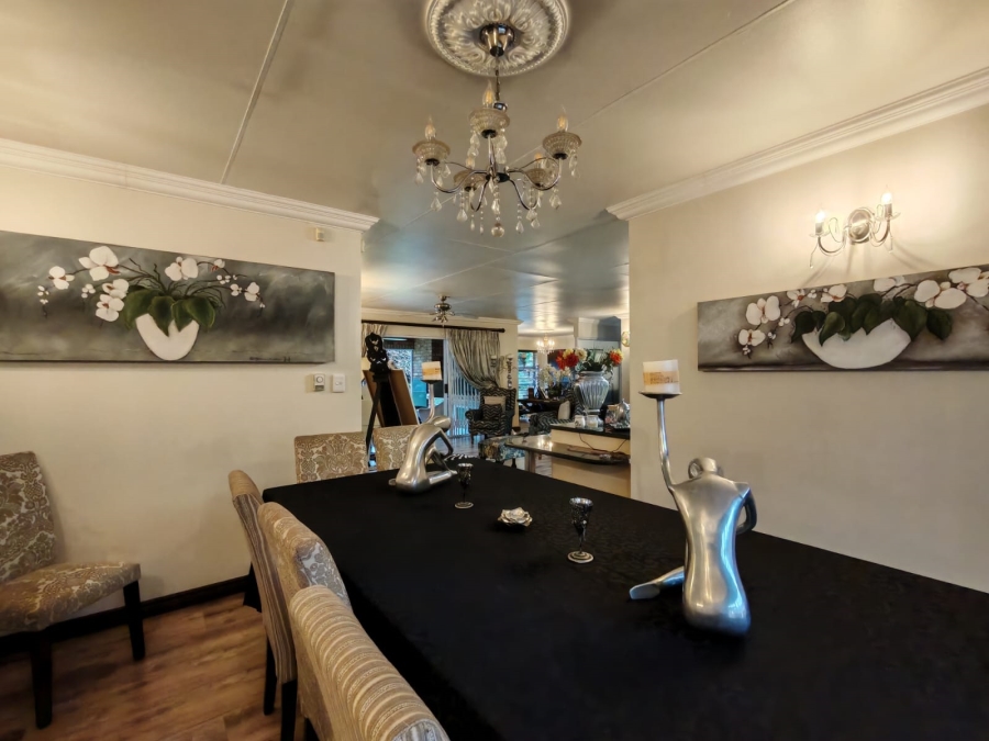 3 Bedroom Property for Sale in Three Rivers Proper Gauteng