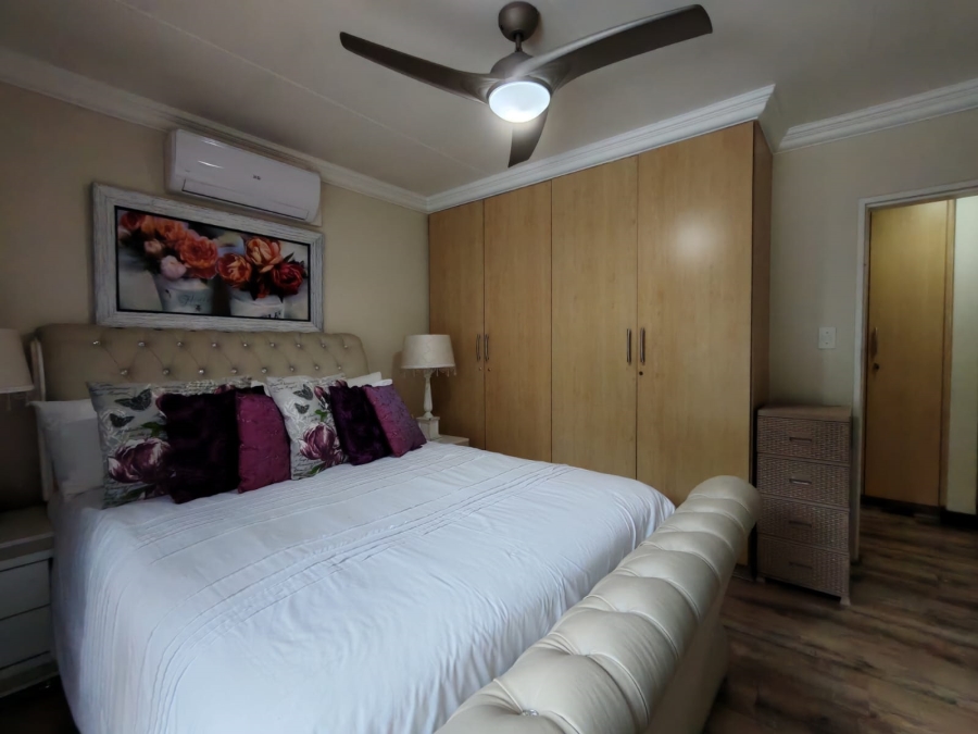 3 Bedroom Property for Sale in Three Rivers Proper Gauteng