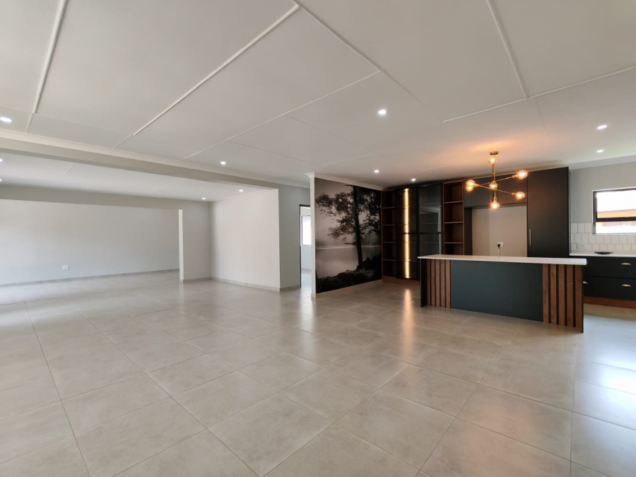 4 Bedroom Property for Sale in Risiville Gauteng