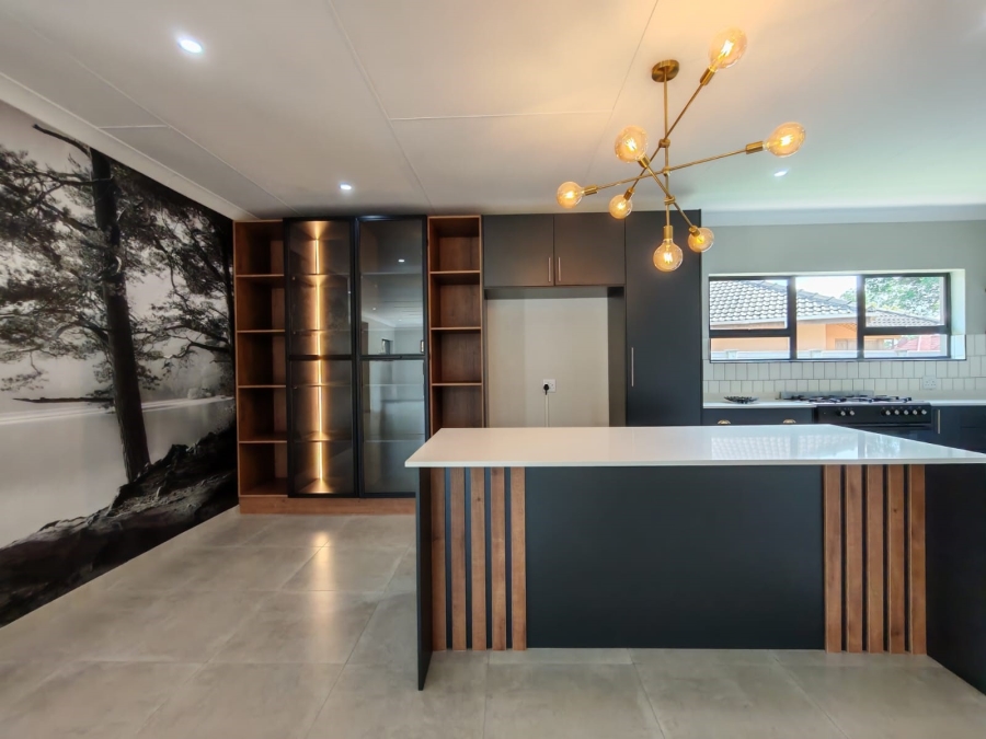 4 Bedroom Property for Sale in Risiville Gauteng