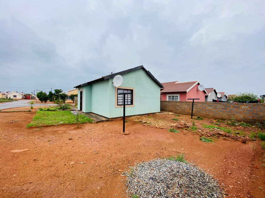 2 Bedroom Property for Sale in Savanna City Gauteng