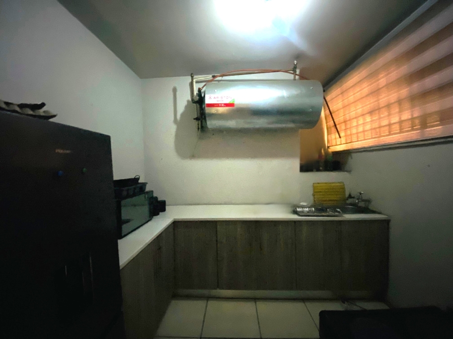 2 Bedroom Property for Sale in Vereeniging Gauteng