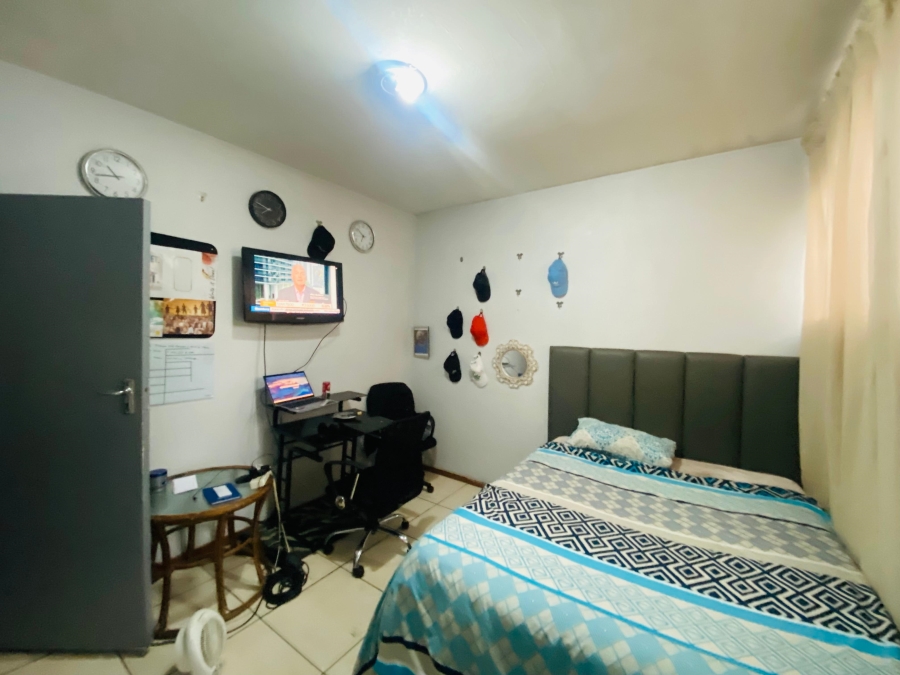 2 Bedroom Property for Sale in Vereeniging Gauteng