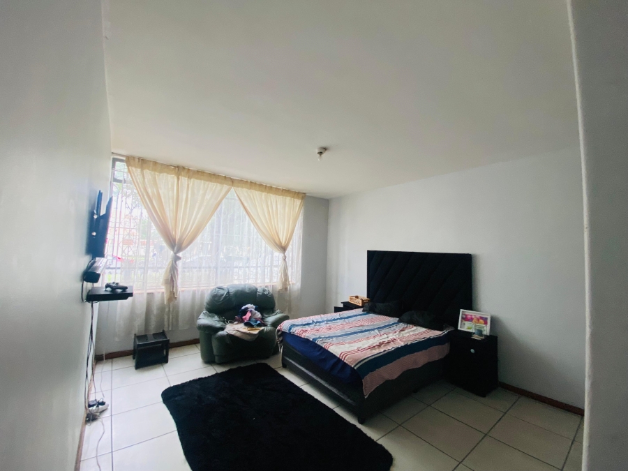 2 Bedroom Property for Sale in Vereeniging Gauteng