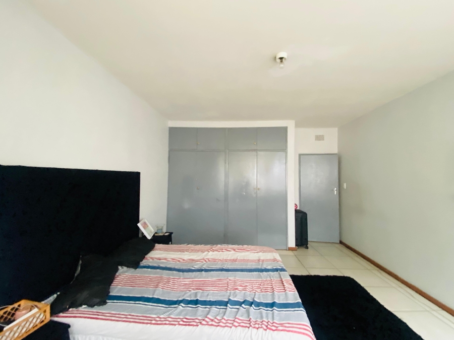 2 Bedroom Property for Sale in Vereeniging Gauteng