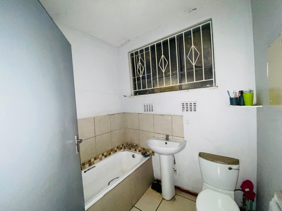 2 Bedroom Property for Sale in Vereeniging Gauteng