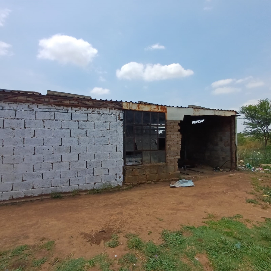 1 Bedroom Property for Sale in Nelsonia Gauteng