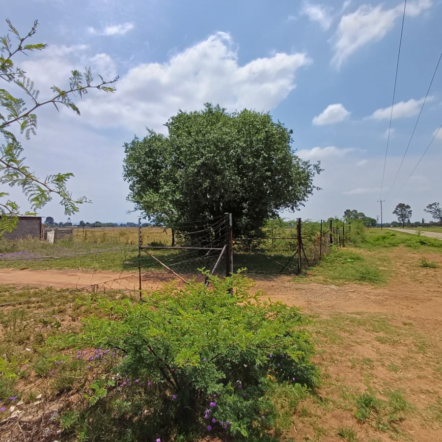 1 Bedroom Property for Sale in Nelsonia Gauteng