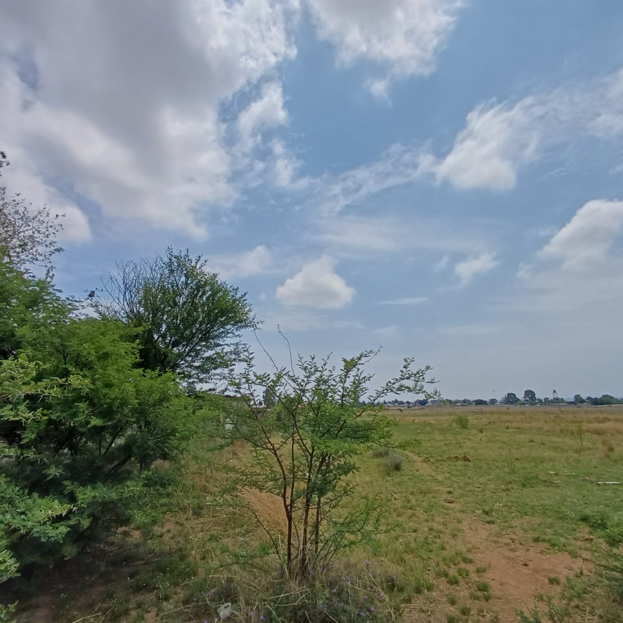 1 Bedroom Property for Sale in Nelsonia Gauteng