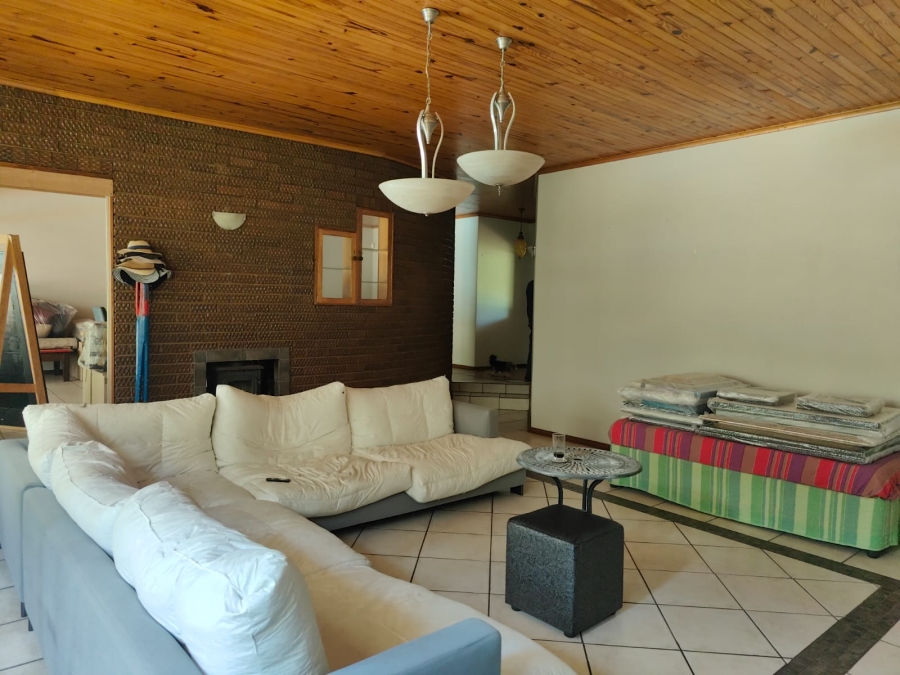 To Let 3 Bedroom Property for Rent in Glen Donald A H Gauteng