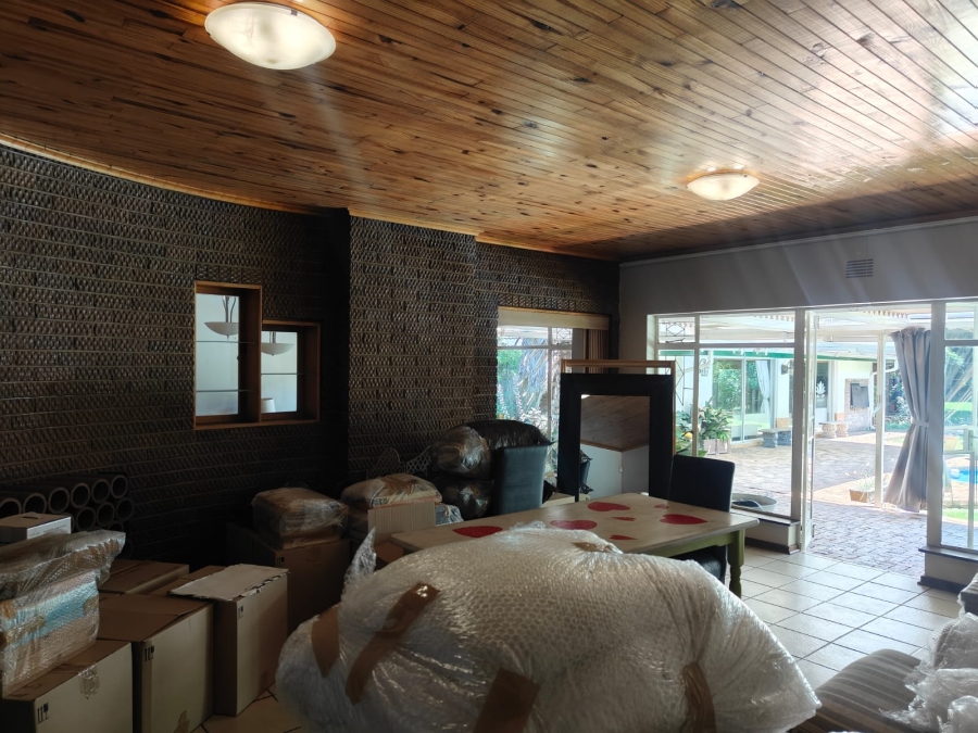 To Let 3 Bedroom Property for Rent in Glen Donald A H Gauteng