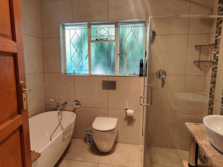 To Let 3 Bedroom Property for Rent in Glen Donald A H Gauteng