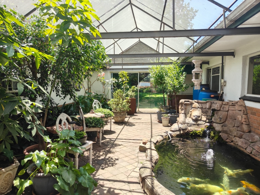 To Let 3 Bedroom Property for Rent in Glen Donald A H Gauteng