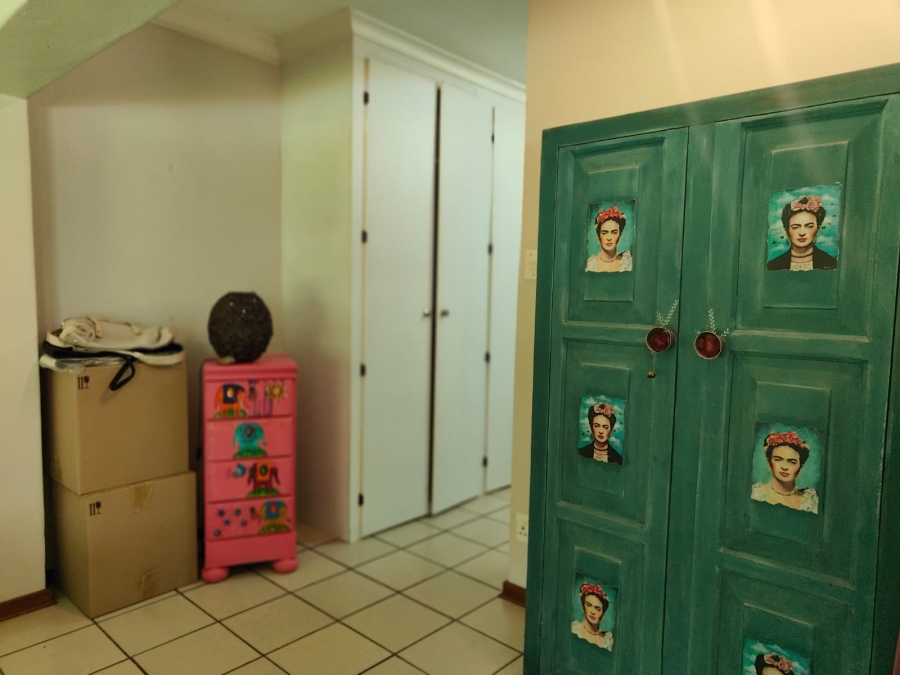 To Let 3 Bedroom Property for Rent in Glen Donald A H Gauteng