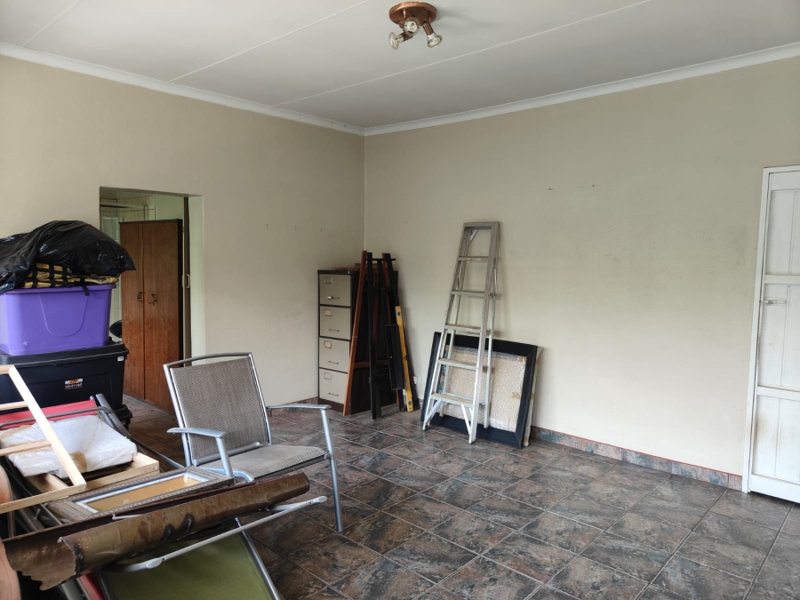 To Let 3 Bedroom Property for Rent in Glen Donald A H Gauteng