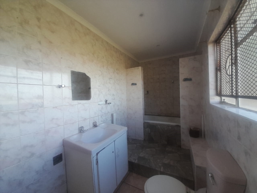 To Let 2 Bedroom Property for Rent in Helenarus Gauteng