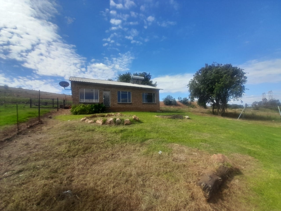 To Let 2 Bedroom Property for Rent in Helenarus Gauteng