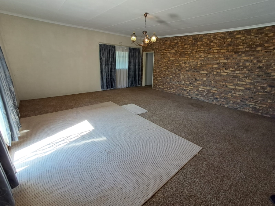 To Let 3 Bedroom Property for Rent in Three Rivers East Gauteng