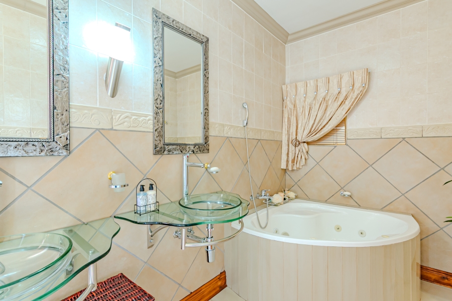 4 Bedroom Property for Sale in Montana Park Gauteng