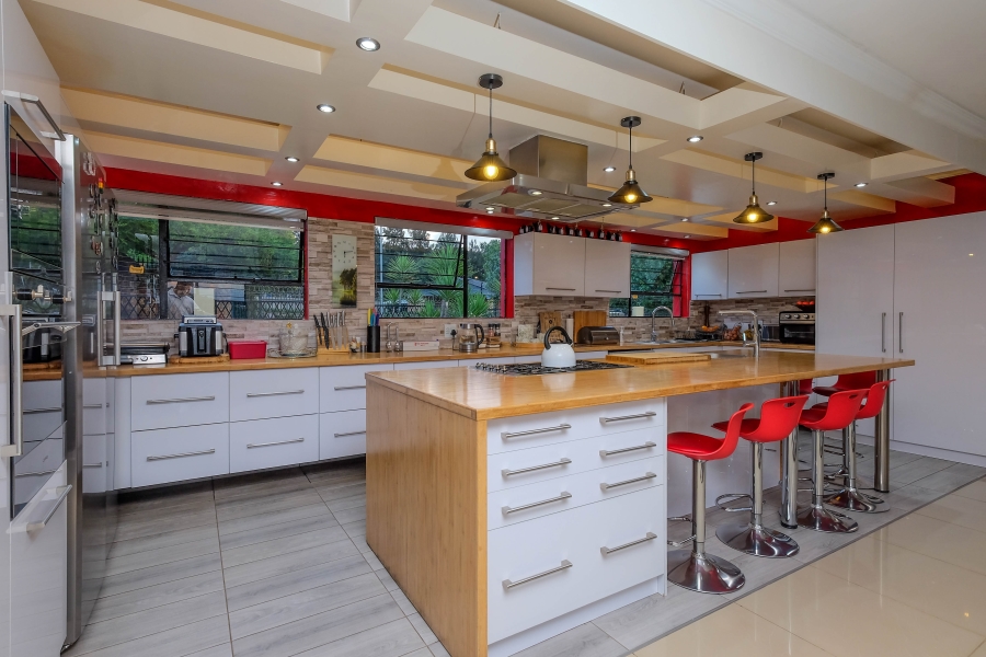 4 Bedroom Property for Sale in Rangeview Gauteng