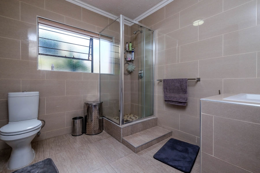 4 Bedroom Property for Sale in Rangeview Gauteng