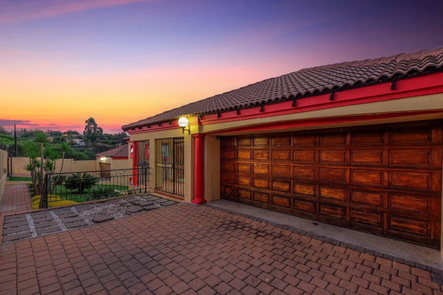 4 Bedroom Property for Sale in Rangeview Gauteng