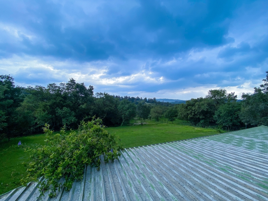 To Let 4 Bedroom Property for Rent in Zwavelpoort Gauteng