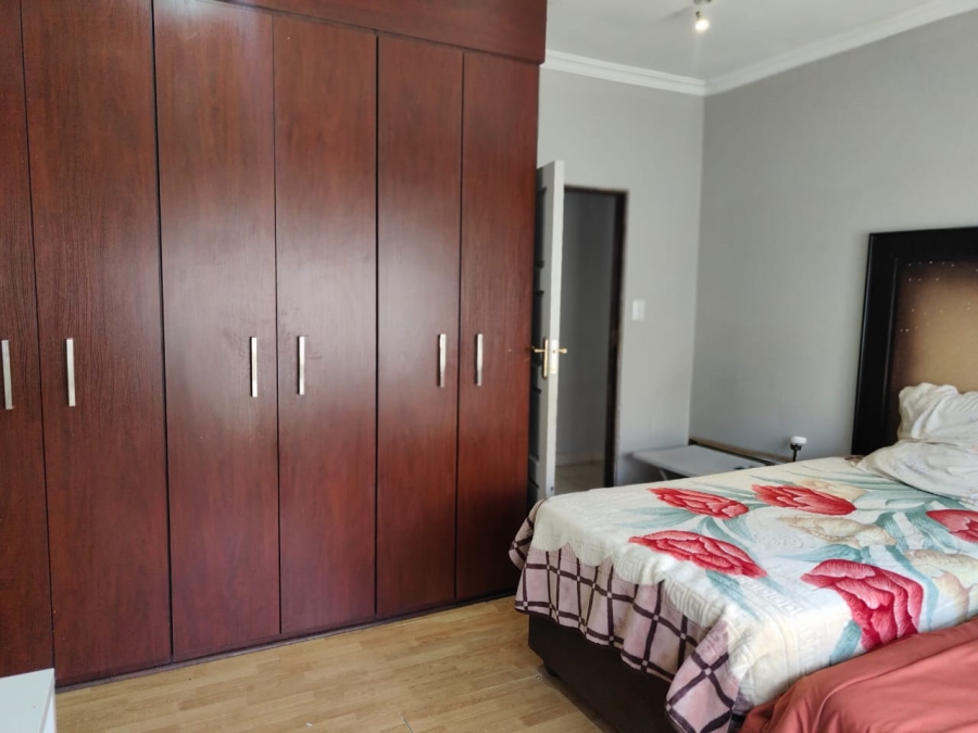 To Let 3 Bedroom Property for Rent in Three Rivers East Gauteng