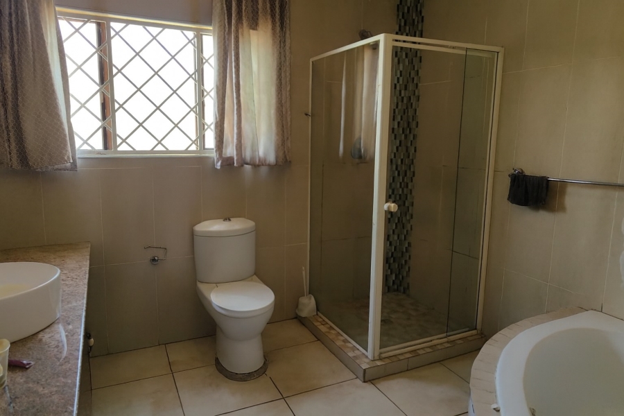 To Let 3 Bedroom Property for Rent in Three Rivers East Gauteng