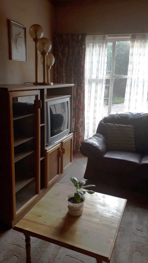 To Let 1 Bedroom Property for Rent in Mantevrede Gauteng