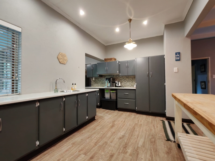 3 Bedroom Property for Sale in Three Rivers Proper Gauteng