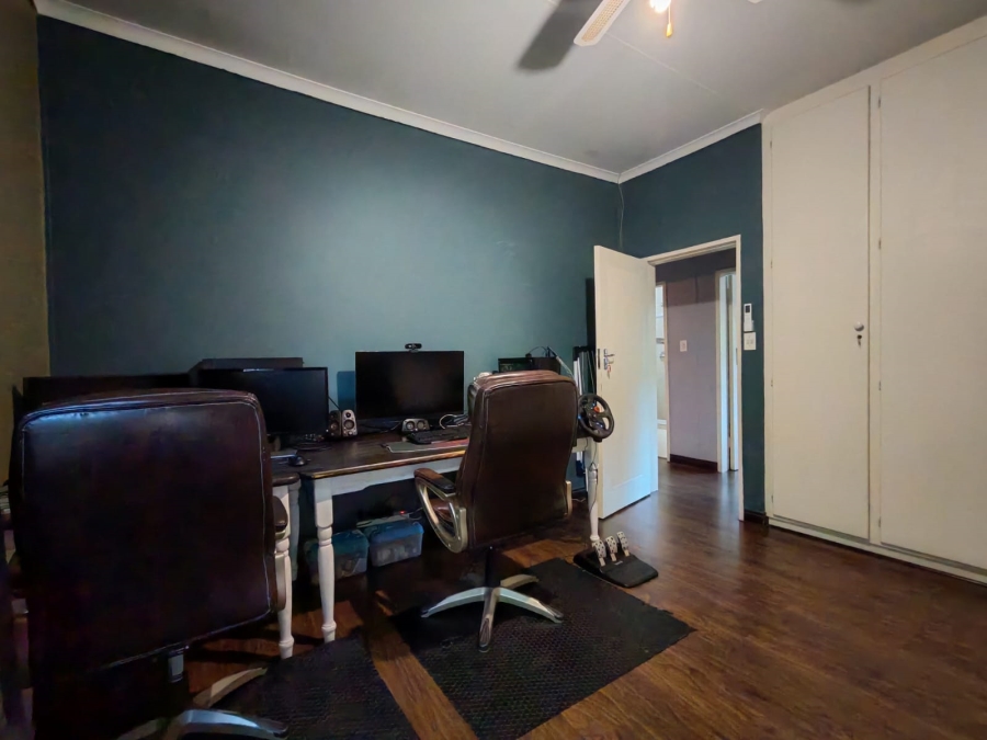 3 Bedroom Property for Sale in Three Rivers Proper Gauteng