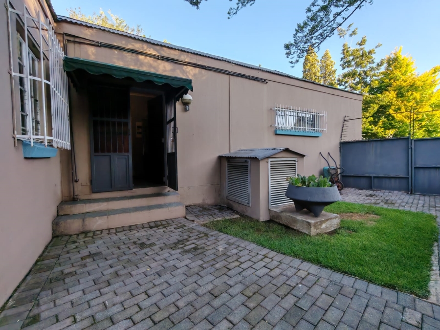 3 Bedroom Property for Sale in Three Rivers Proper Gauteng