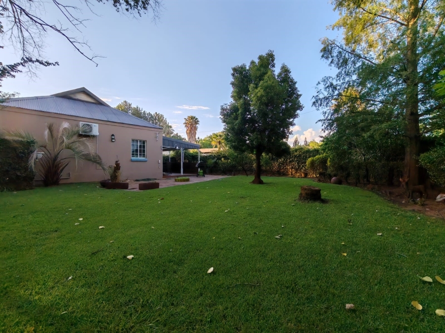 3 Bedroom Property for Sale in Three Rivers Proper Gauteng