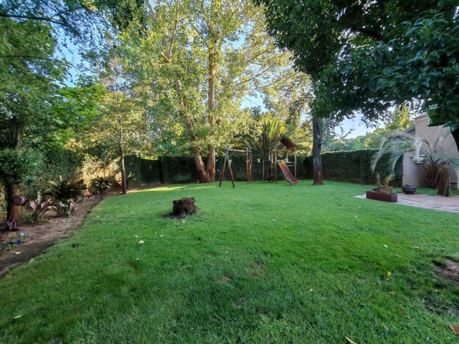 3 Bedroom Property for Sale in Three Rivers Proper Gauteng