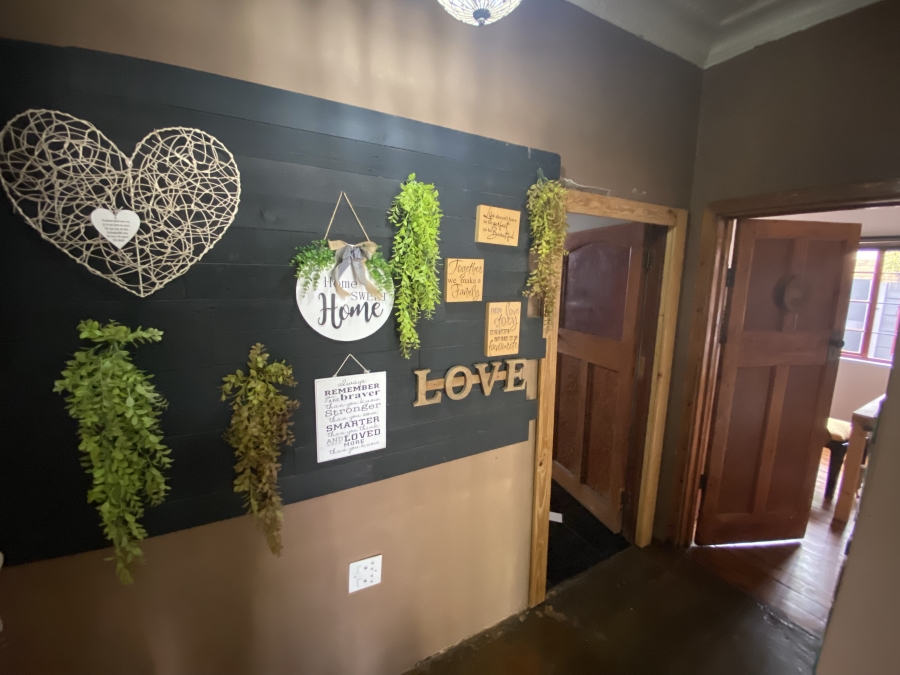 2 Bedroom Property for Sale in Wonderboom South Gauteng