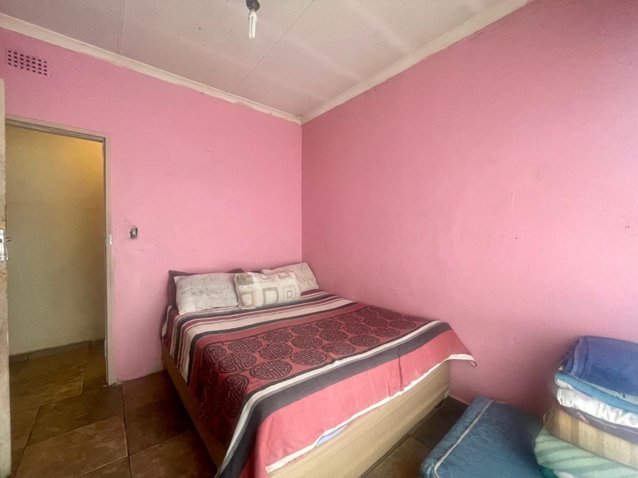 4 Bedroom Property for Sale in Reigerpark Gauteng