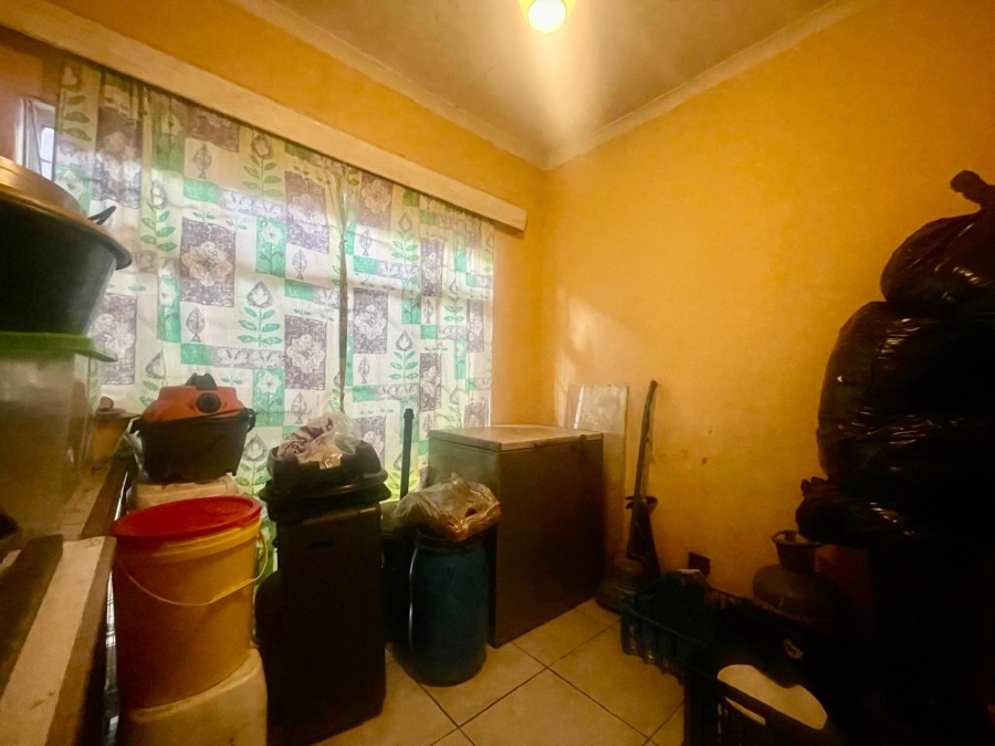 4 Bedroom Property for Sale in Reigerpark Gauteng