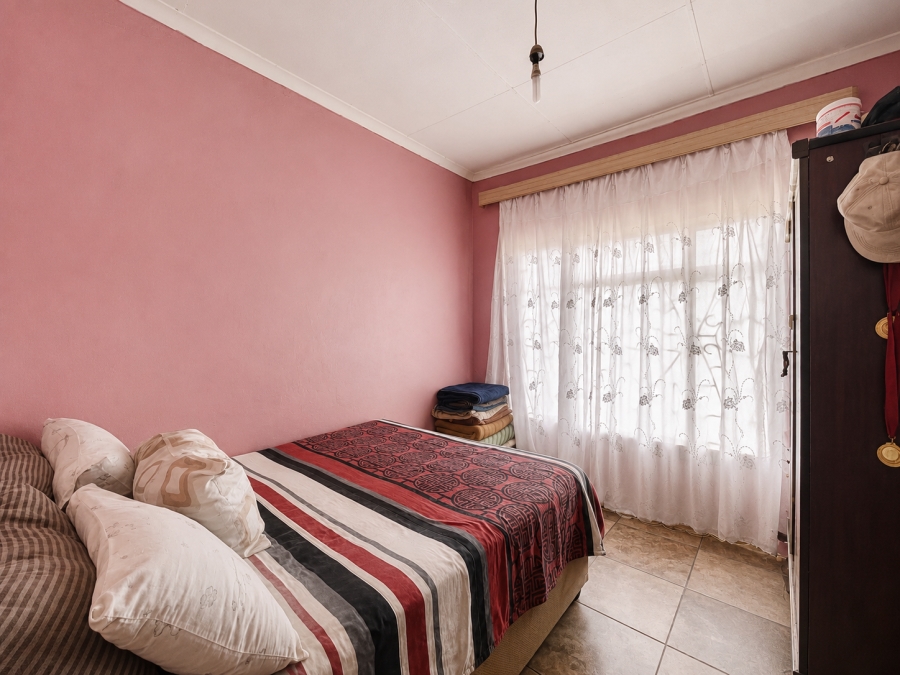 4 Bedroom Property for Sale in Reigerpark Gauteng