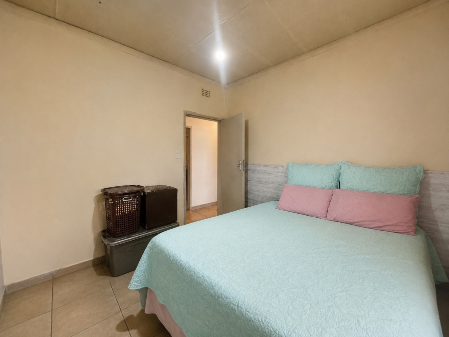 4 Bedroom Property for Sale in Reigerpark Gauteng