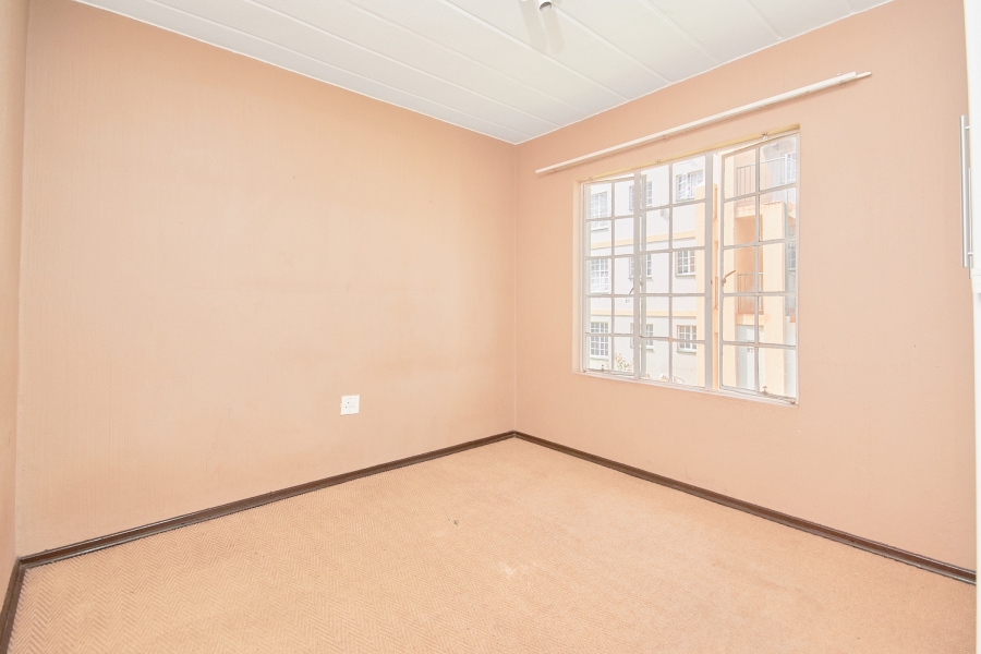 To Let 2 Bedroom Property for Rent in Horison Gauteng