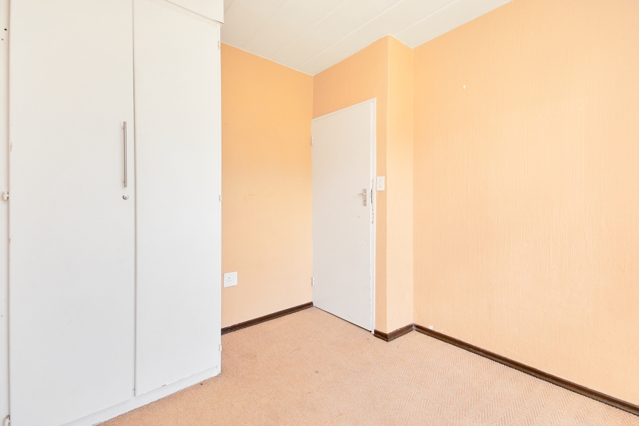 To Let 2 Bedroom Property for Rent in Horison Gauteng